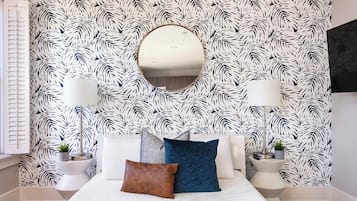 Colchones con efecto memoria y tabla de planchar con plancha