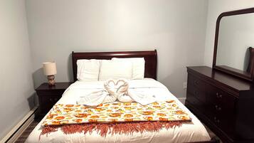 1 bedroom, WiFi, bed sheets