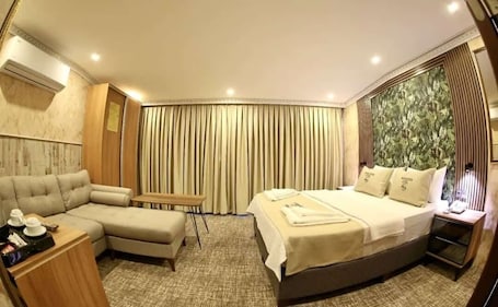 Apartment, Multiple Beds, Balcony | 4 bedrooms, free WiFi