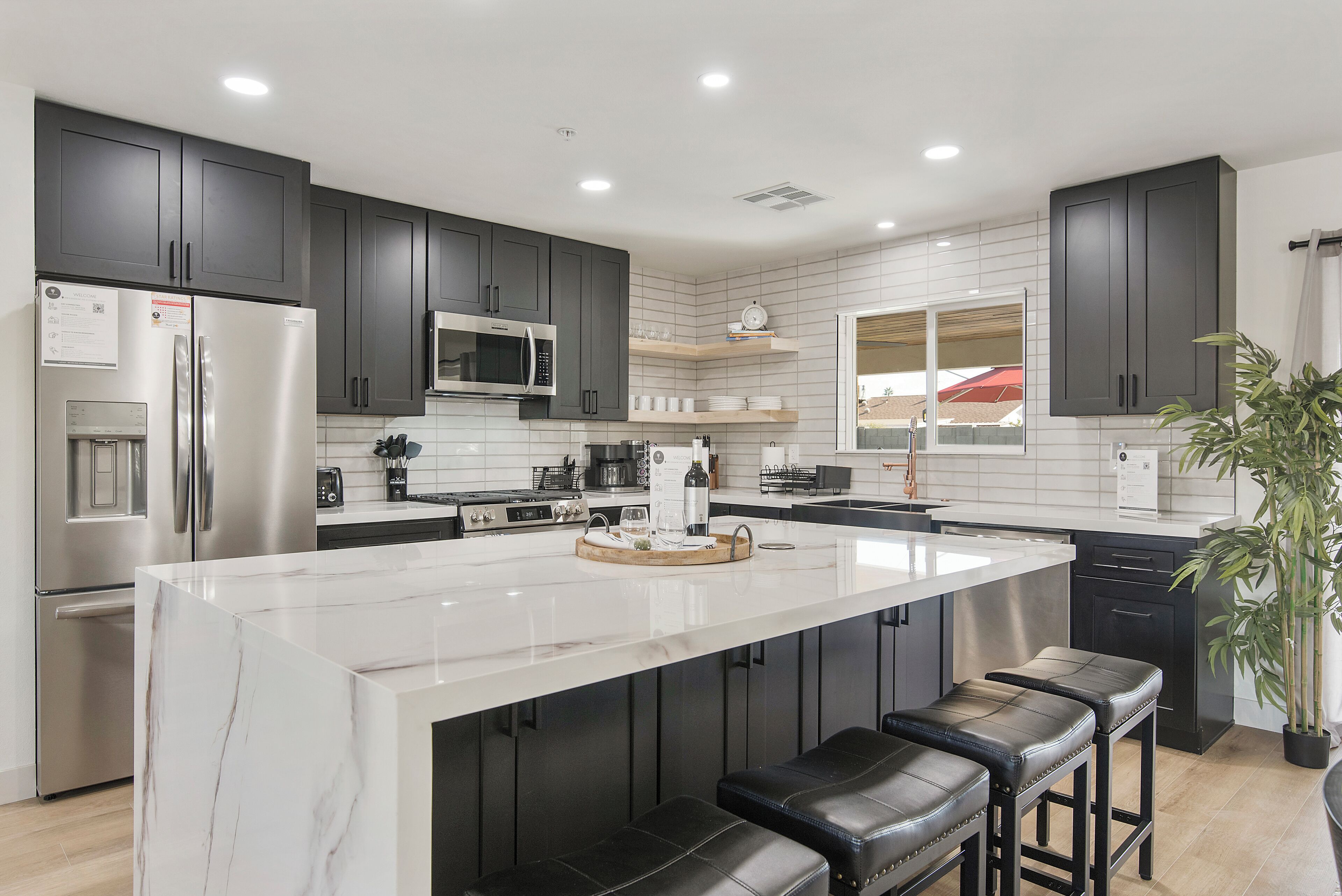 Microwave, oven, stovetop, dishwasher