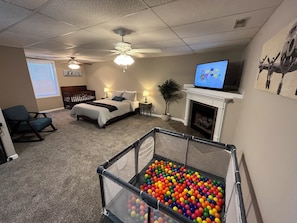 4 Schlafzimmer, Bügeleisen/Bügelbrett, Reisekinderbett, kostenloses WLAN