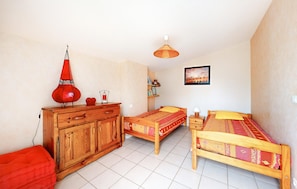 2 bedrooms, iron/ironing board, travel cot - 2 bedroom lovely home in Saint-Georges-de-Didon (Saint-Georges-de-Didon)