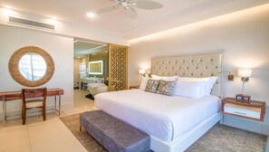 1 quarto, cofres nos quartos, escrivaninha