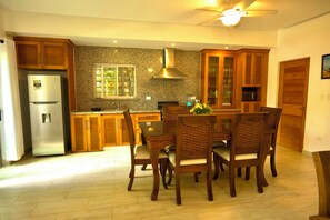 Perhehuoneisto | Oleskelualue