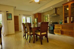 Family Apartment | Dining room - SamanResidence-Cozy 2BR-3BDS-6PAX (Las Terrenas)