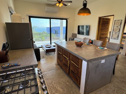 Tranquil house with AC in El Sargento - Perfect getaway spot