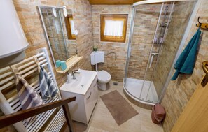 Shower, hair dryer - Pet friendly home in Velika Gorica with sauna (Velika Gorica)