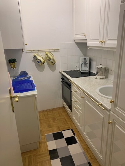 One-room apartment in Jakomini