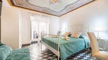 1 camera, Wi-Fi, lenzuola