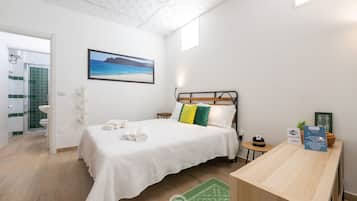 1 chambre, fer et planche Ă repasser, Wi-Fi, draps fournis