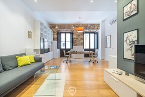 TV - La Maisonnette (Cagliari)