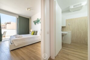 1 bedroom, iron/ironing board, WiFi, bed sheets