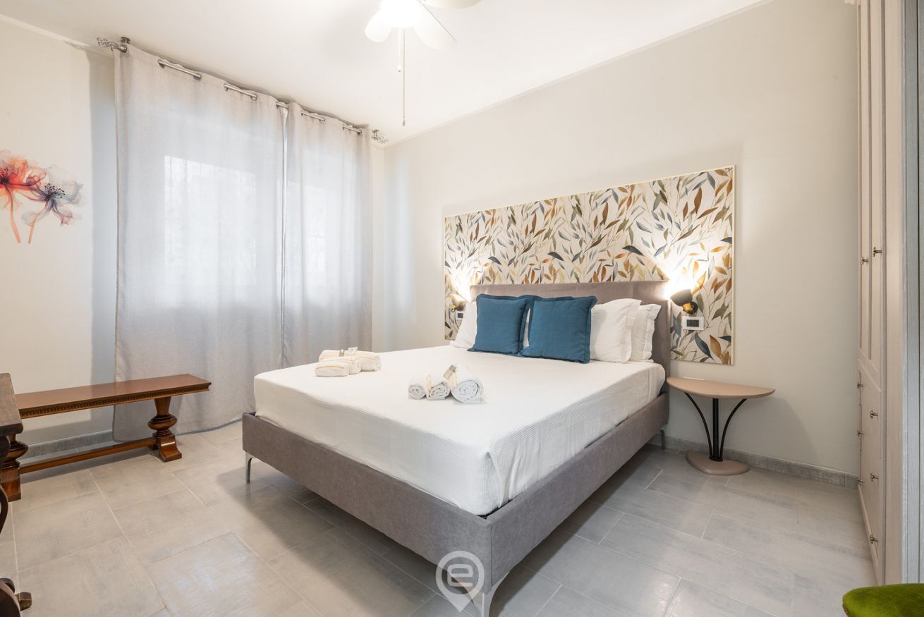 1 bedroom, travel crib, WiFi, bed sheets