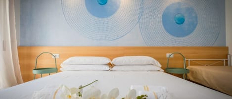 1 camera, Wi-Fi, lenzuola