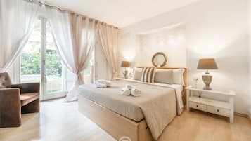 2 Schlafzimmer, Schreibtisch, Bügeleisen/Bügelbrett, WLAN