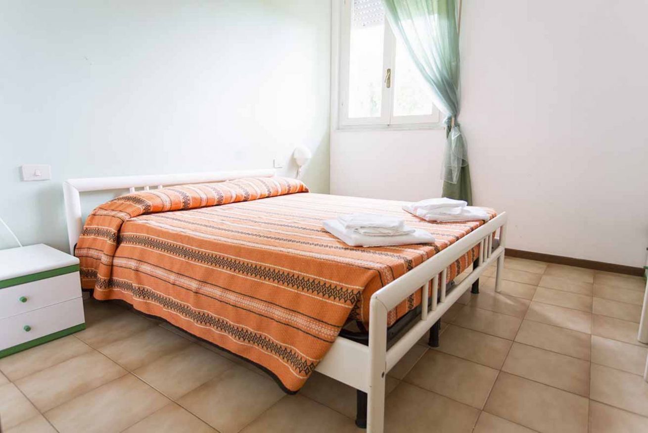 1 habitación, cuna de viaje, wifi y ropa de cama 