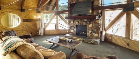 Smart TV, fireplace, offices