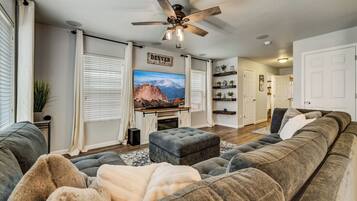 獨棟房屋, 庭院 | 起居區