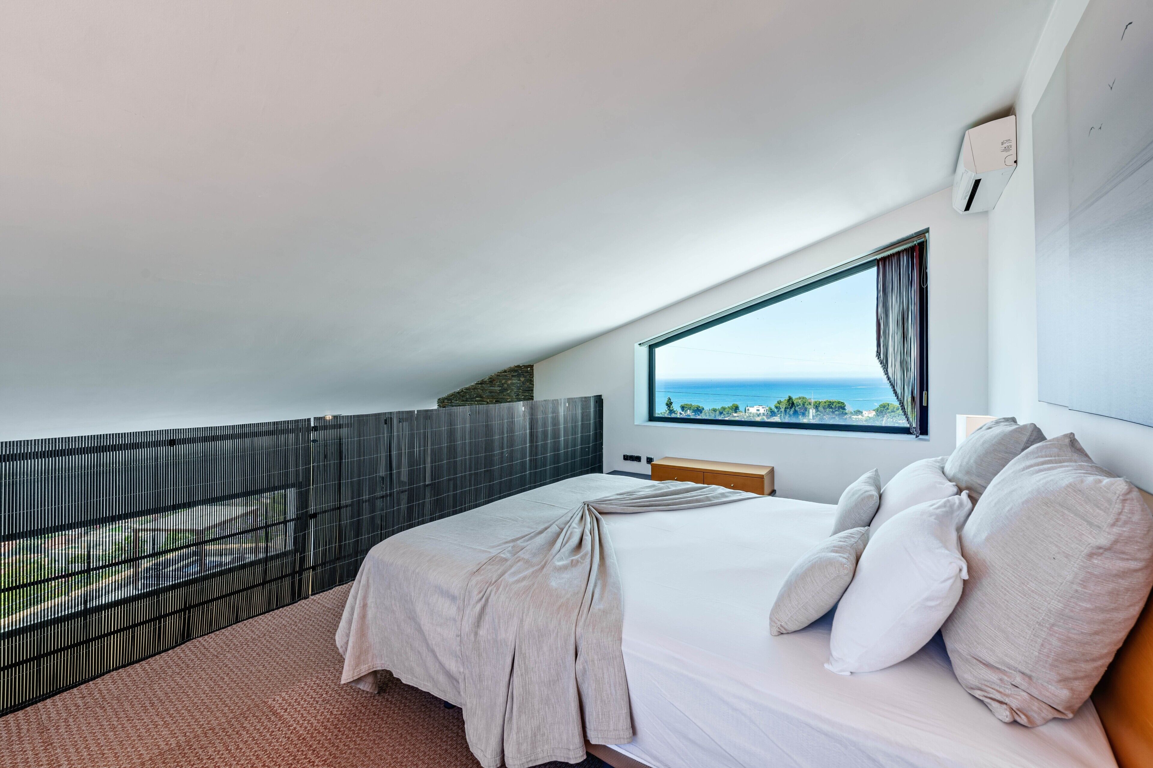 5 Schlafzimmer, Bügeleisen/Bügelbrett, kostenloses WLAN, Bettwäsche