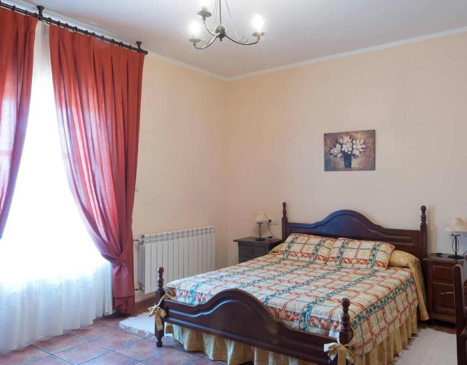 4 habitaciones, wifi gratis y ropa de cama 