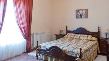 4 Schlafzimmer, kostenloses WLAN, Bettwäsche