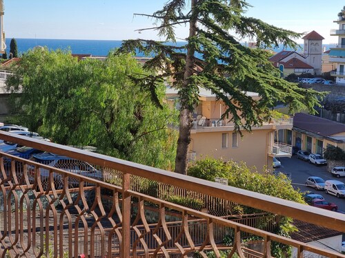 Apartment 'Carla' with Sea View and Balcony