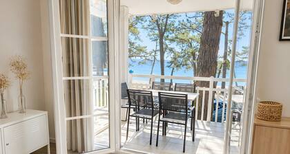 La Cabine – Sea View, Walk to Beach, Heated Pool