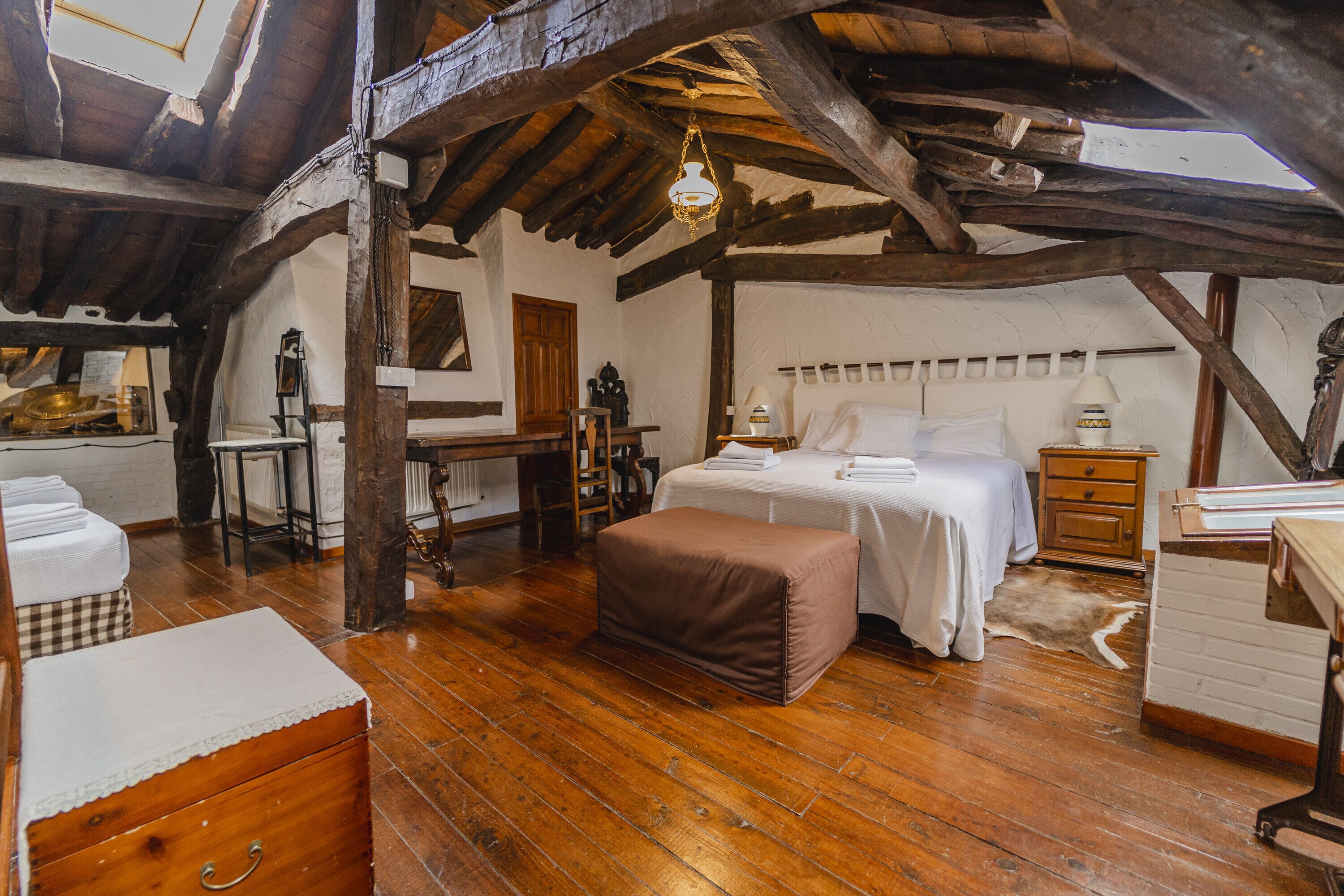 4 dormitorios, wifi gratis, ropa de cama