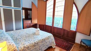 2 chambres, Wi-Fi gratuit, draps fournis