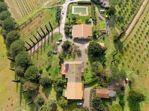 Exterior - Apartment 'Simone' with Shared Pool and Shared Garden (Massa Marittima)