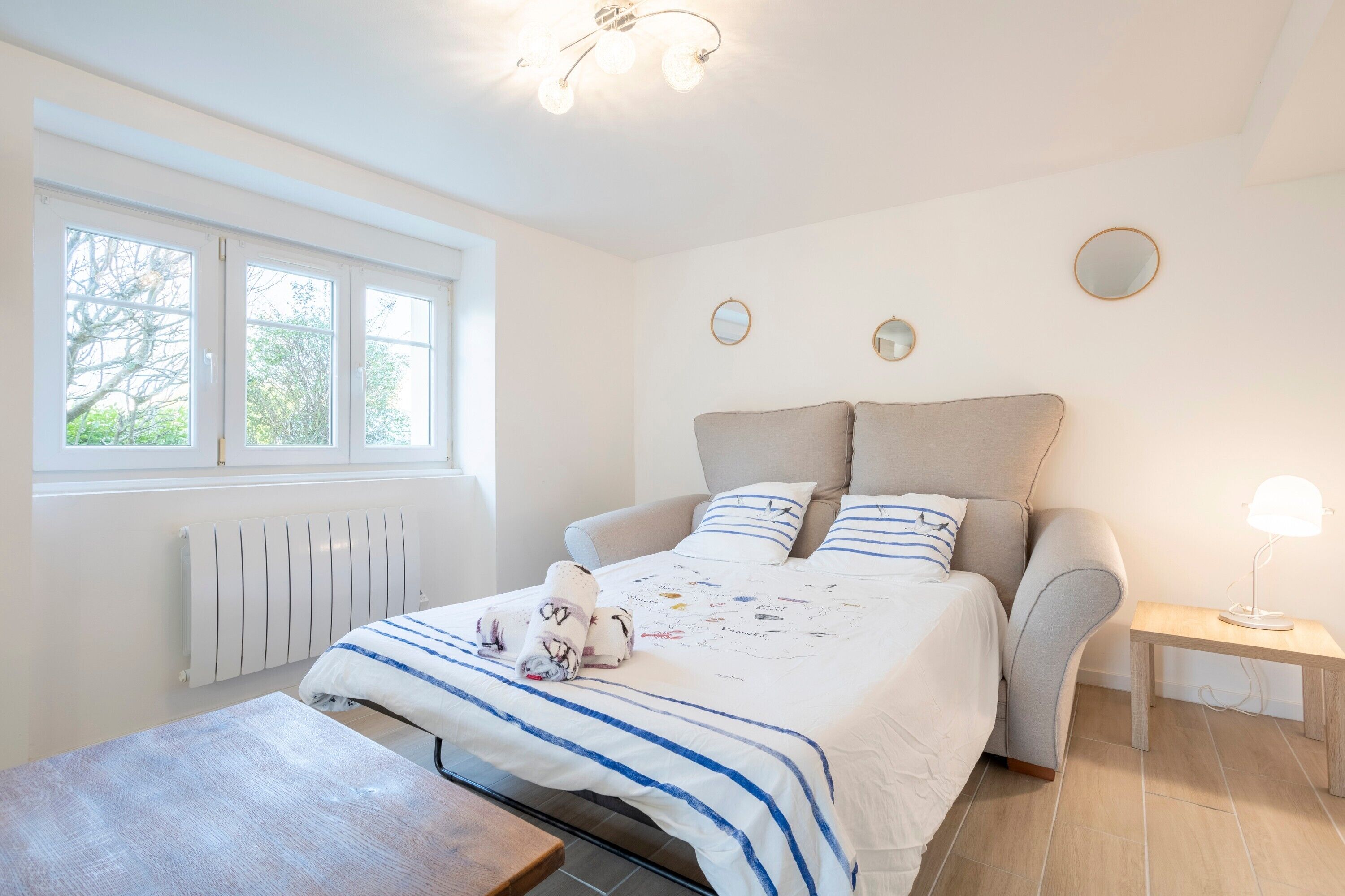 1 makuuhuone, silitysrauta/-lauta, ilmainen Wi-Fi, vuodevaatteet