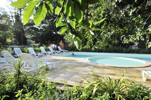 Charmante maison 4-6 pers avec piscine, terrasse et plages à 1,2 km à Soulac-sur-Mer