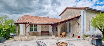 Two Charming Houses with Pool, and Beautiful Surroundings: Where
Authenticity Meets Modern Comfort