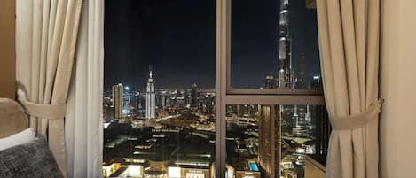 4 chambres, fer et planche à repasser, lit de bébé portatif, Wi-Fi