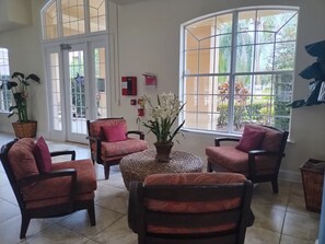 Interior - Splash of Fun Family Condo Near Disney (Davenport)
