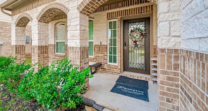 Lake house for family vacation !!