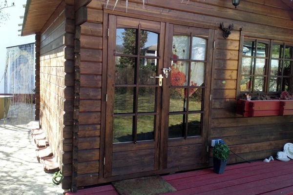 Exterior detail