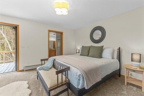 3 bedrooms, WiFi, bed sheets