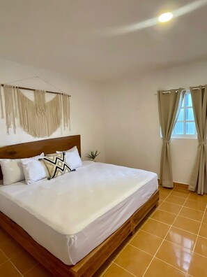 1 dormitorio, caja fuerte, tabla de planchar con plancha y wifi