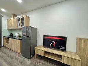 Apartment, 1 Schlafzimmer | Eigene Küche | Kühlschrank, Mikrowelle, Herdplatte, Kochgeschirr/Geschirr/Besteck