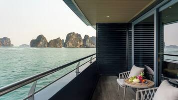 Calista Ocean | Balcony