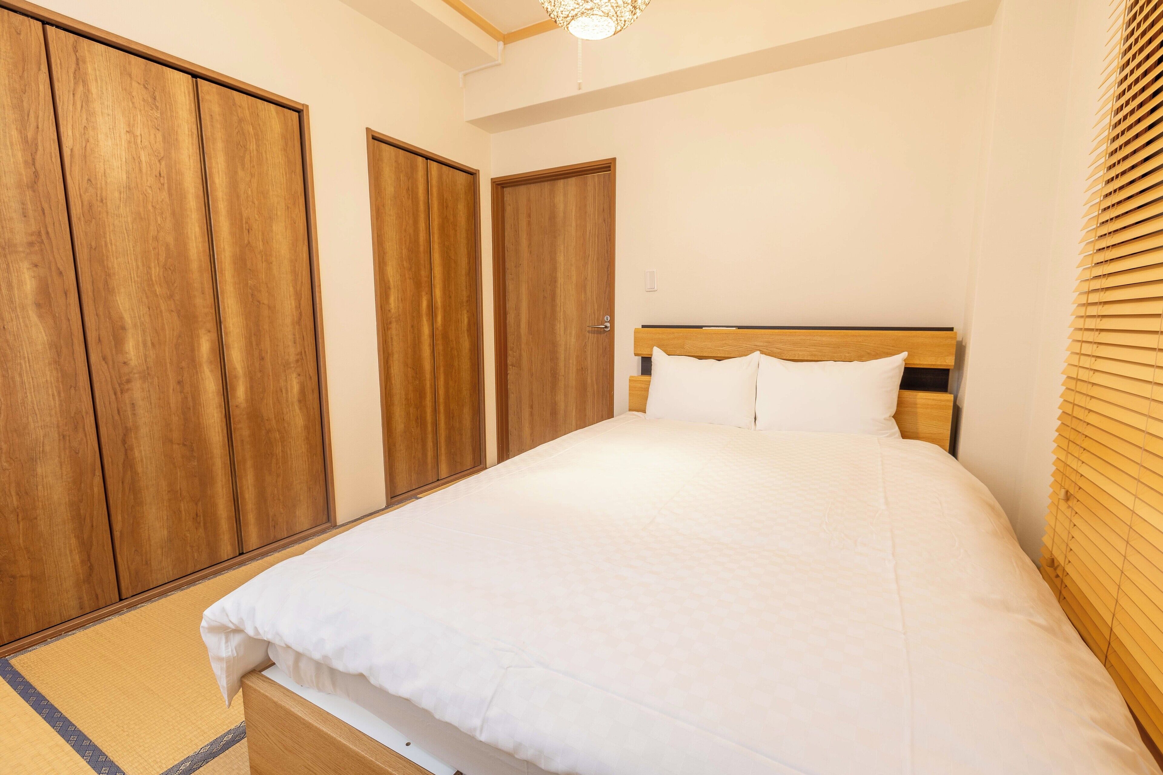 客房, 多張床, 非吸煙房, 廚房 | 免費 Wi-Fi、床單