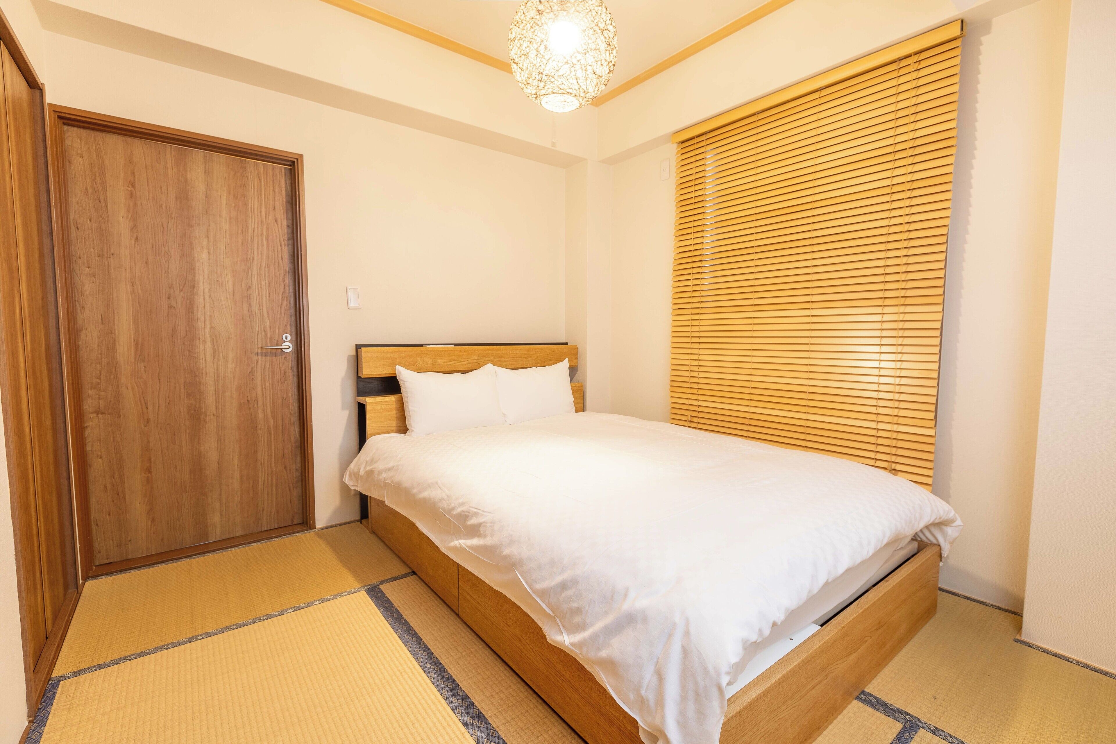 Room, Multiple Beds, Non Smoking, Kitchen | Free WiFi, bed sheets