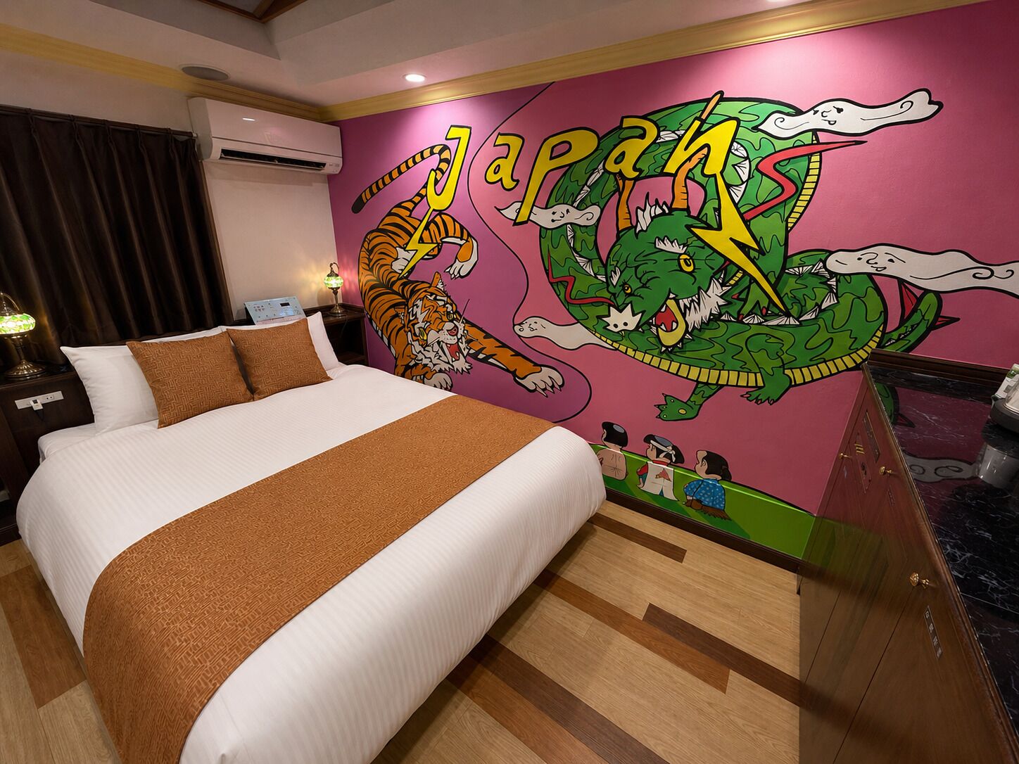Quarto casal, 1 cama de casal | Wi-Fi de cortesia, roupa de cama