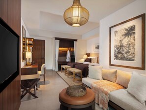 Premium bedding, minibar, in-room safe, individually decorated - Sudamala Resort Ubud Bali (Ubud)
