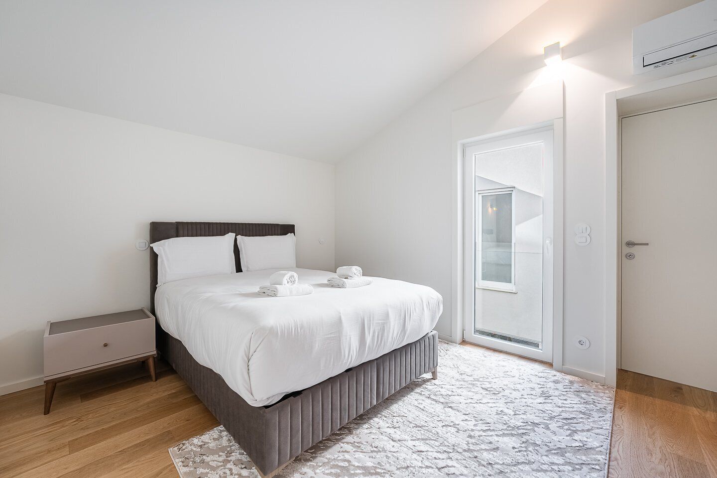 2 Schlafzimmer, Bügeleisen/Bügelbrett, Internetzugang, Bettwäsche