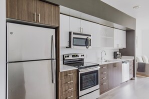 Fridge, microwave, oven, dishwasher