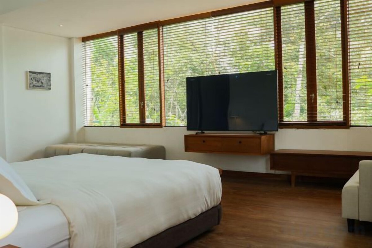 Caja de seguridad en la habitación, wifi gratis y ropa de cama 
