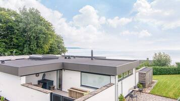 ํ์ฐ์ค | ์ธ๊ด