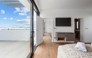 3 chambres, lit parapluie, Wi-Fi gratuit, draps fournis